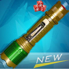 F026 golden and green fashion flashlight UD09070